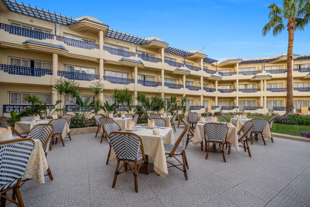 Grand Oasis Resort Image